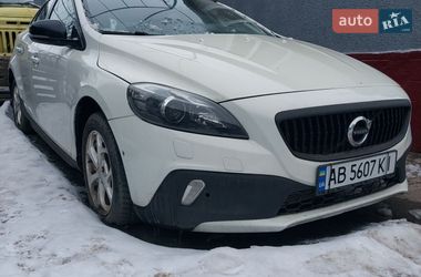 Хэтчбек Volvo V40 Cross Country 2013 в Вендичанах