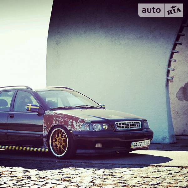Универсал Volvo V40 1998 в Киеве фото 8 Универсал Volvo V40 1998 в Киеве