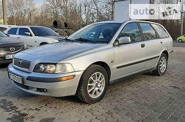 Универсал Volvo V40 2002 в Херсоне