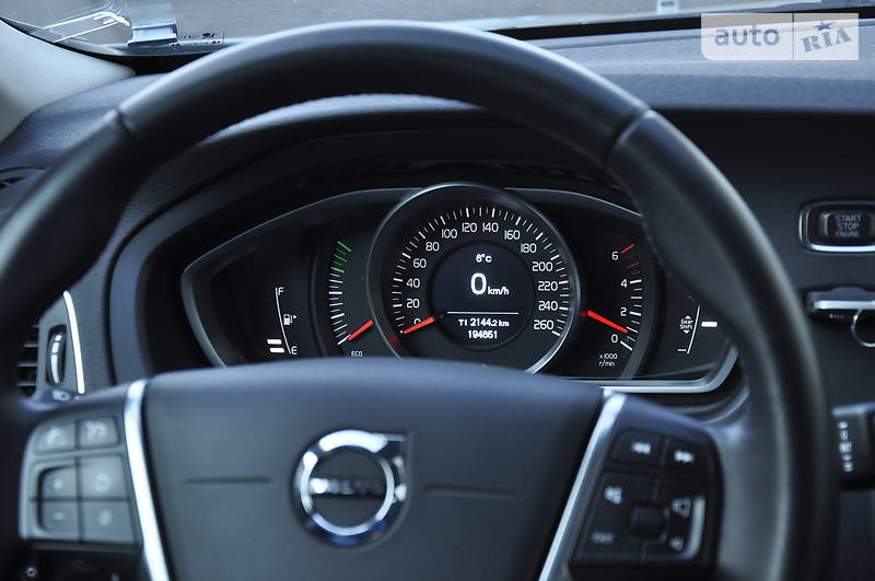 Хетчбек Volvo V40 2016 в Тернополі фото 34 Хетчбек Volvo V40 2016 в Тернополі