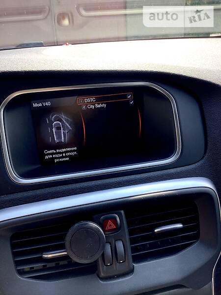 Хэтчбек Volvo V40 2013 в Владимире