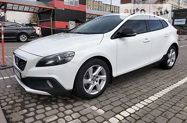 Хэтчбек Volvo V40 2013 в Львове