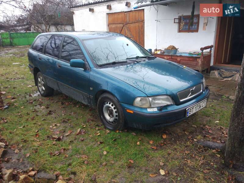 Универсал Volvo V40 1998 в Виннице