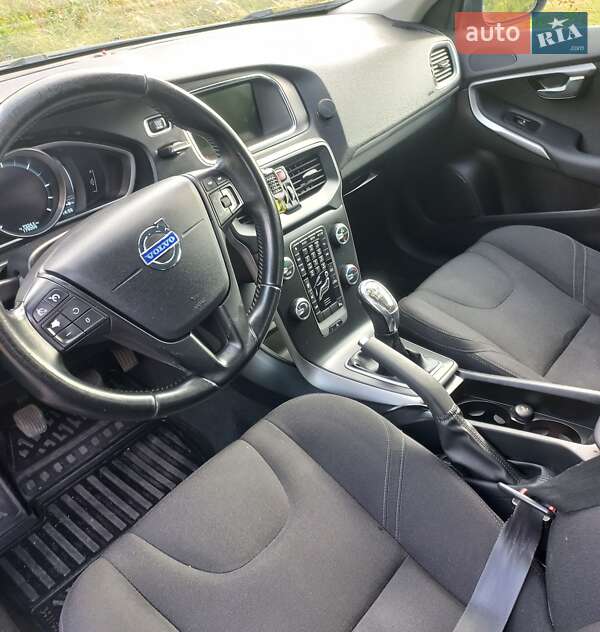 Хэтчбек Volvo V40 2013 в Стрые