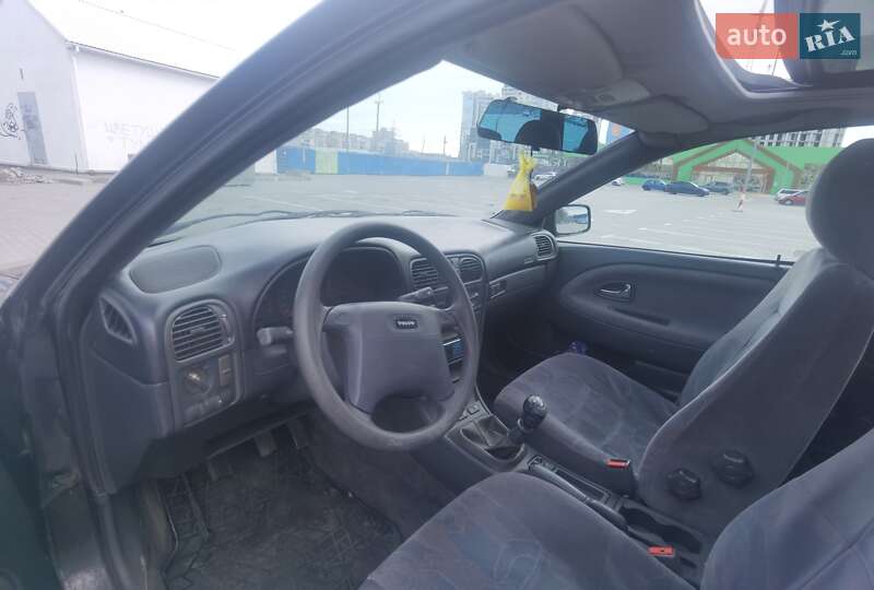 Универсал Volvo V40 1998 в Одессе