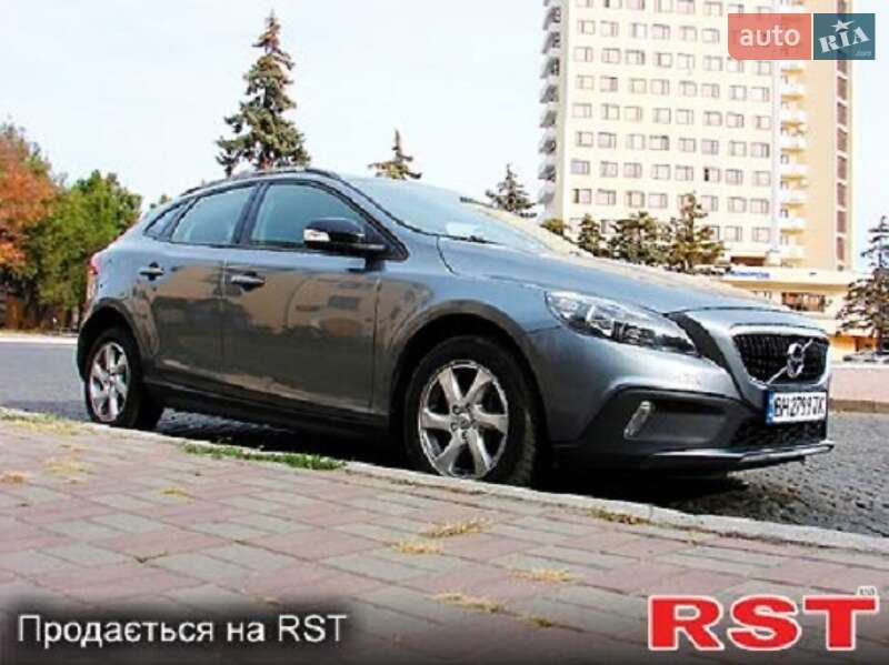 Volvo V40 2018