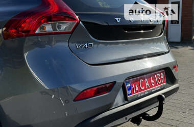Хетчбек Volvo V40 2013 в Стрию