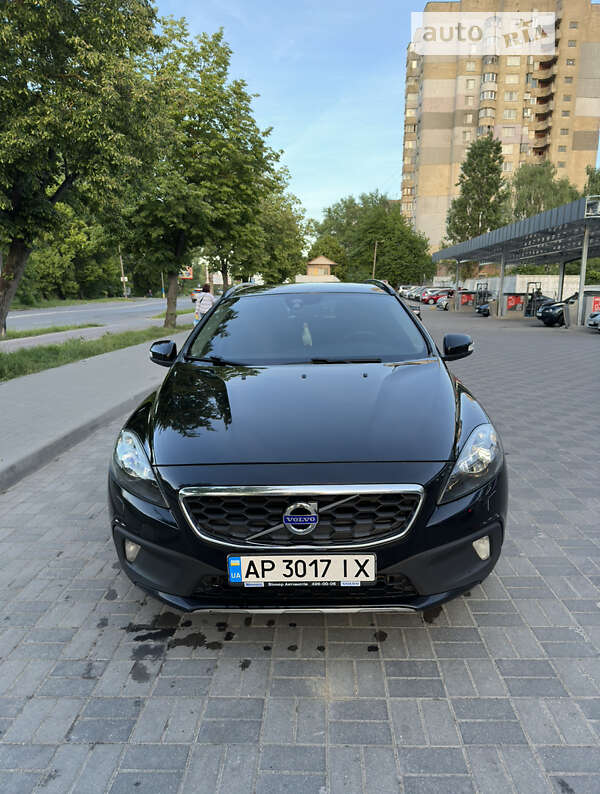 Хэтчбек Volvo V40 2014 в Хмельницком