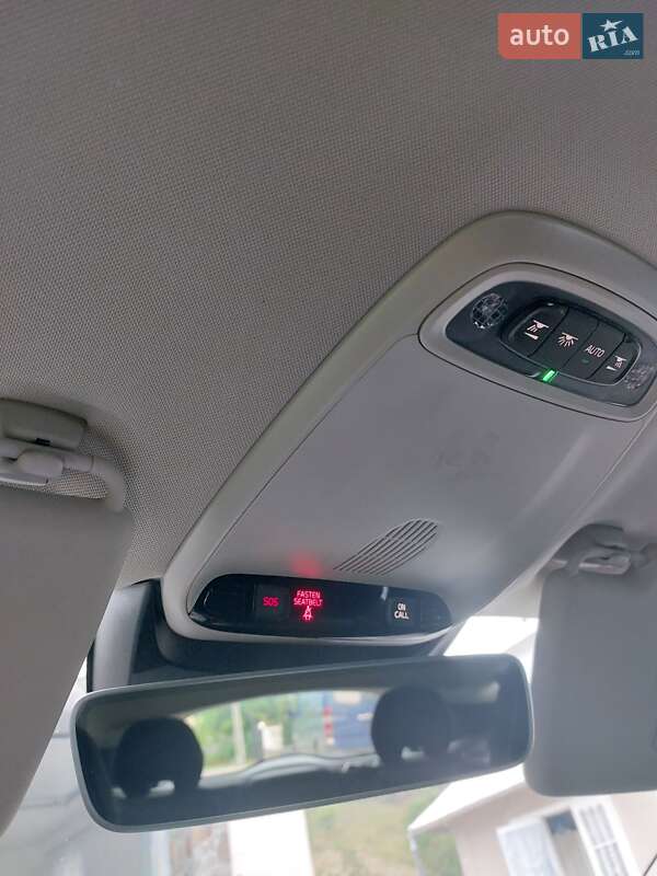 Хэтчбек Volvo V40 2017 в Косове