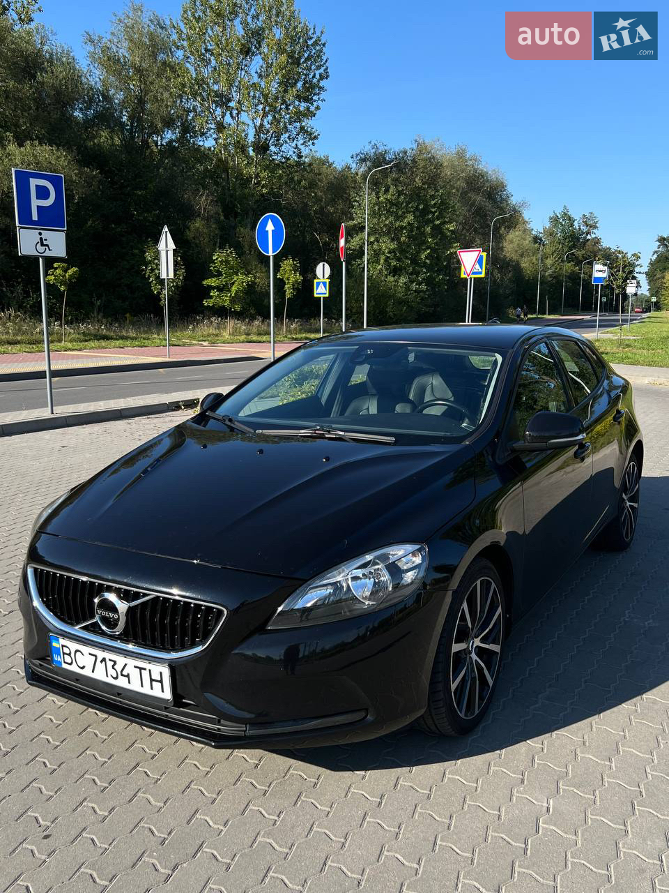 2016 Volvo V40 - мініатюра 36