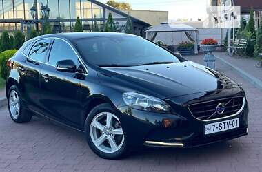 Хетчбек Volvo V40 2013 в Стрию