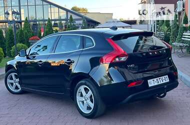 Хетчбек Volvo V40 2013 в Стрию