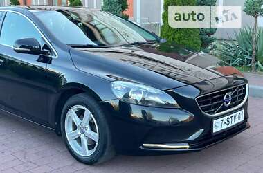 Хетчбек Volvo V40 2013 в Стрию