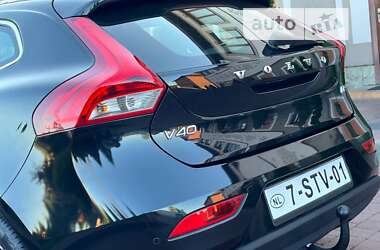 Хетчбек Volvo V40 2013 в Стрию