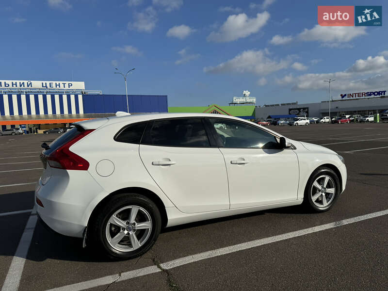Хэтчбек Volvo V40 2013 в Измаиле фото 3 Хэтчбек Volvo V40 2013 в Измаиле