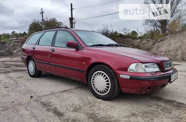 Универсал Volvo V40 1997 в Василькове