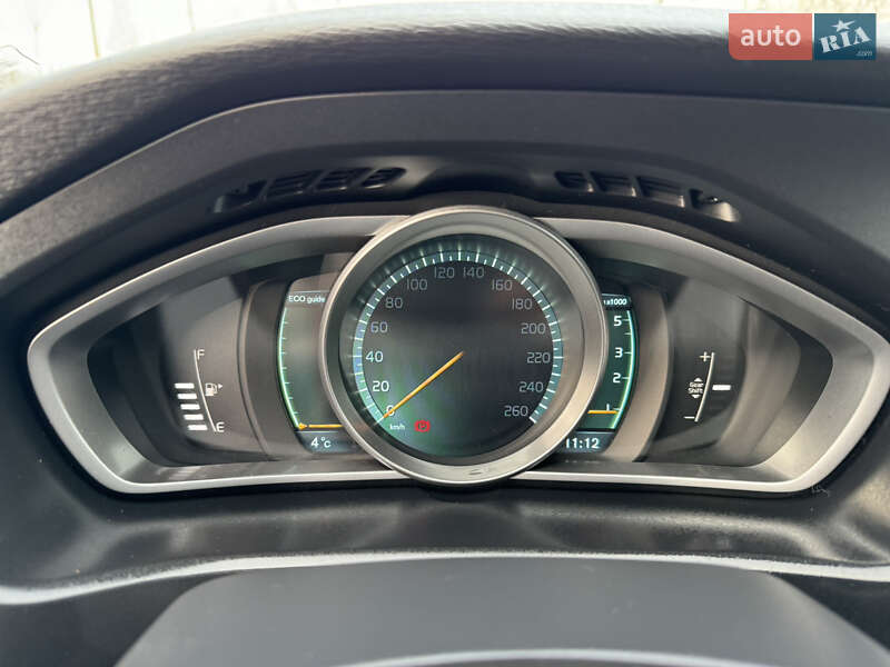 Хэтчбек Volvo V40 2013 в Коломые