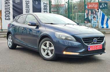 Хетчбек Volvo V40 2012 в Києві