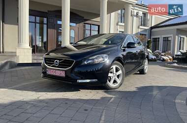 Хэтчбек Volvo V40 2014 в Стрые