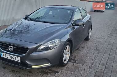 Хетчбек Volvo V40 2012 в Коломиї