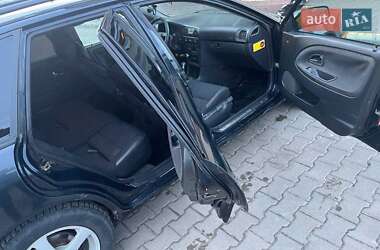 Універсал Volvo V40 2000 в 