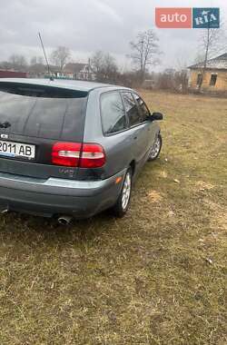 Универсал Volvo V40 2002 в Барышевке