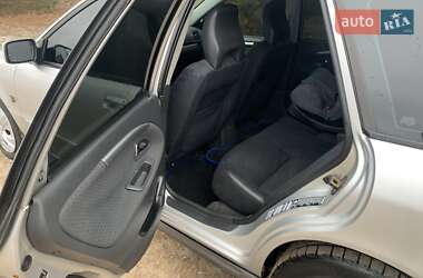 Универсал Volvo V40 2003 в 