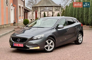 Хетчбек Volvo V40 2013 в Стрию