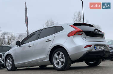 Хэтчбек Volvo V40 2014 в 