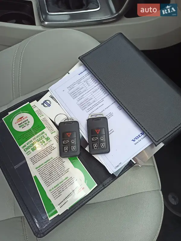 Хэтчбек Volvo V40 2013 в Днепре документ