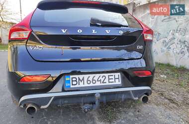Хэтчбек Volvo V40 2013 в 