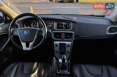 Хетчбек Volvo V40 2014 в Києві