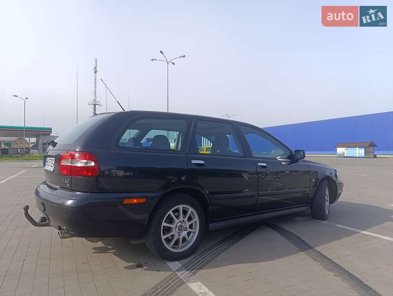 Универсал Volvo V40 2003 в Сумах