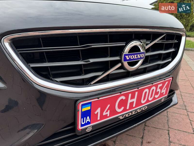 Хетчбек Volvo V40 2013 в Стрию