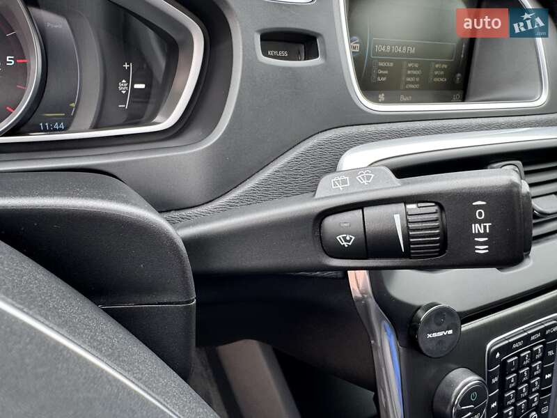 Хетчбек Volvo V40 2013 в Стрию