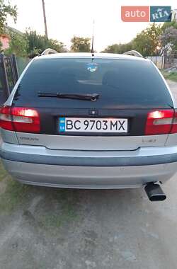 Универсал Volvo V40 2000 в 