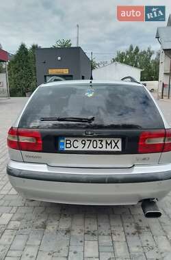 Универсал Volvo V40 2000 в 