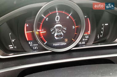 Хетчбек Volvo V40 2018 в 