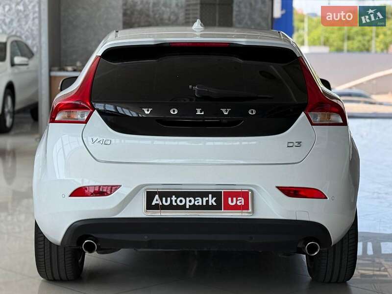 Хэтчбек Volvo V40 2018 в Одессе