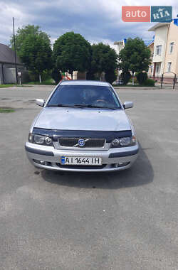 Универсал Volvo V40 2001 в Броварах