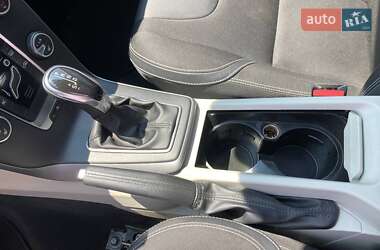 Хэтчбек Volvo V40 2013 в 