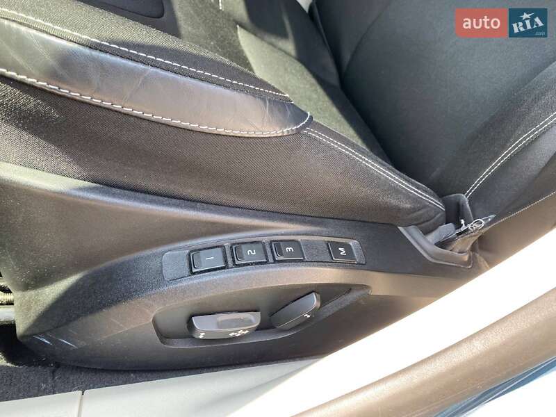 Хэтчбек Volvo V40 2013 в Львове фото 21 Хэтчбек Volvo V40 2013 в Львове