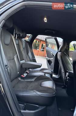 Хэтчбек Volvo V40 2013 в 
