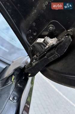 Хэтчбек Volvo V40 2013 в 