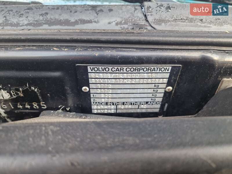 Универсал Volvo V40 2001 в Киеве фото 22 Универсал Volvo V40 2001 в Киеве