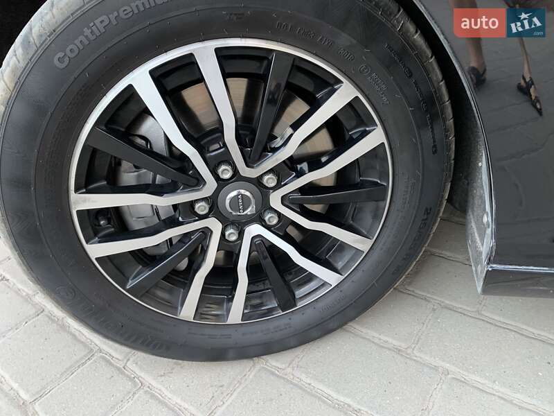 Хетчбек Volvo V40 2019 в Бродах