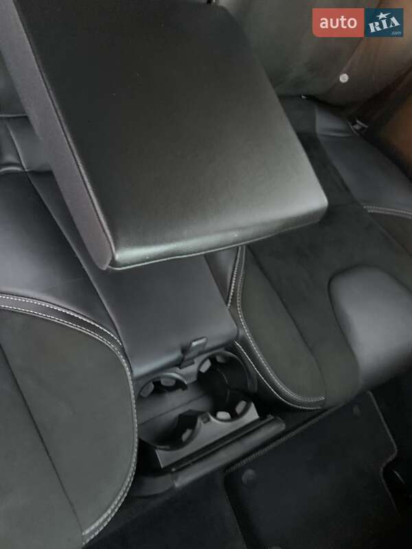 Хетчбек Volvo V40 2019 в Бродах
