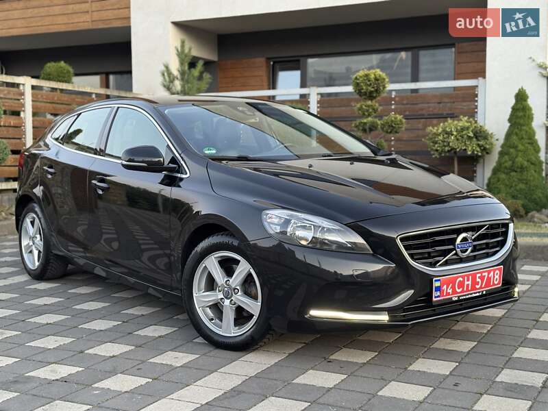 Volvo V40 2013