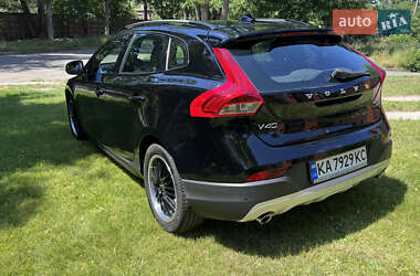 Хэтчбек Volvo V40 2014 в 