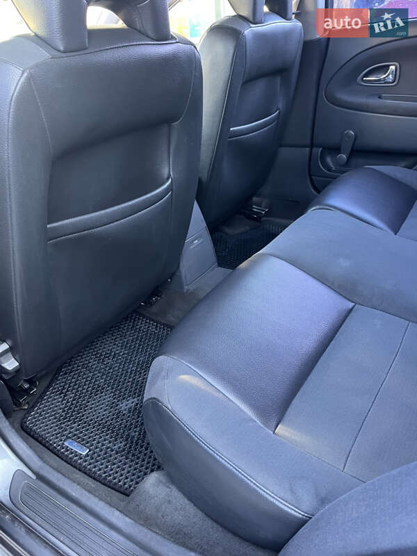 Универсал Volvo V40 2002 в Киеве